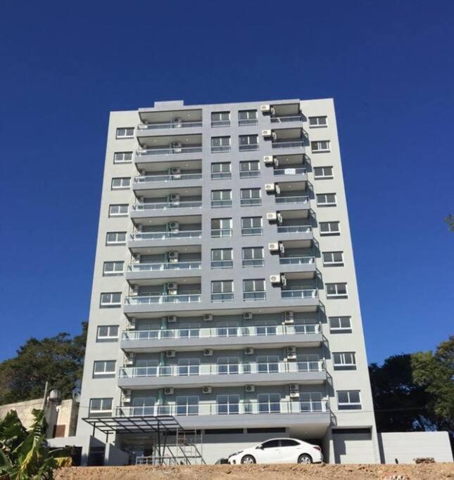 Departamento De Categoria Torre Costanera Norte, Apartment *